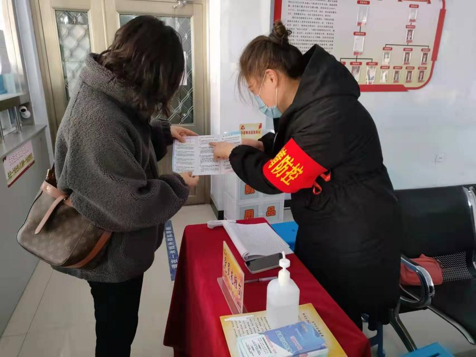 岳丹:勤履责 与公司同心 勇担当 与社区同行